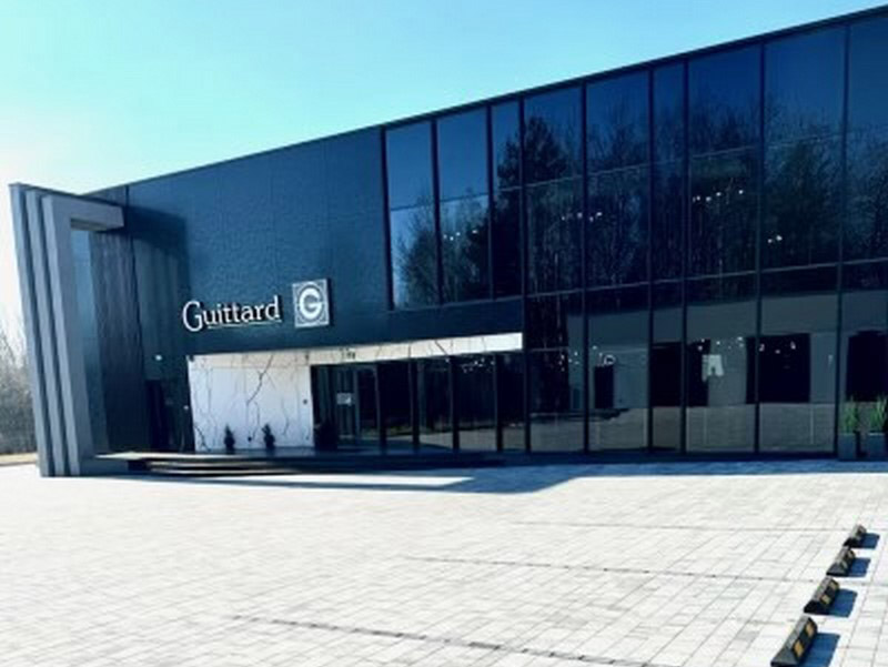 Elegancka formalna odzież męska wizytowa na miarę